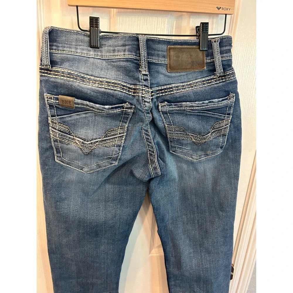 BKE Jake Straight Jeans Blue Medium Wash Stretch Denim Mens 28x32 Casual Pants